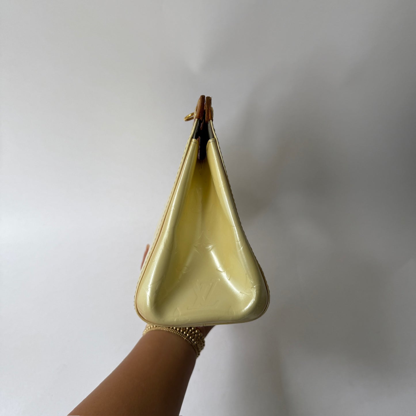 Louis Vuitton Yellow Vernis Roxbury Hand Bag