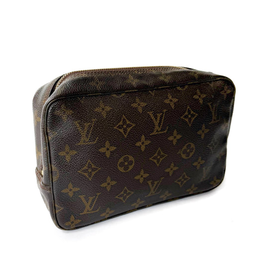Louis Vuitton Trousse 23 Toiletry Pouch