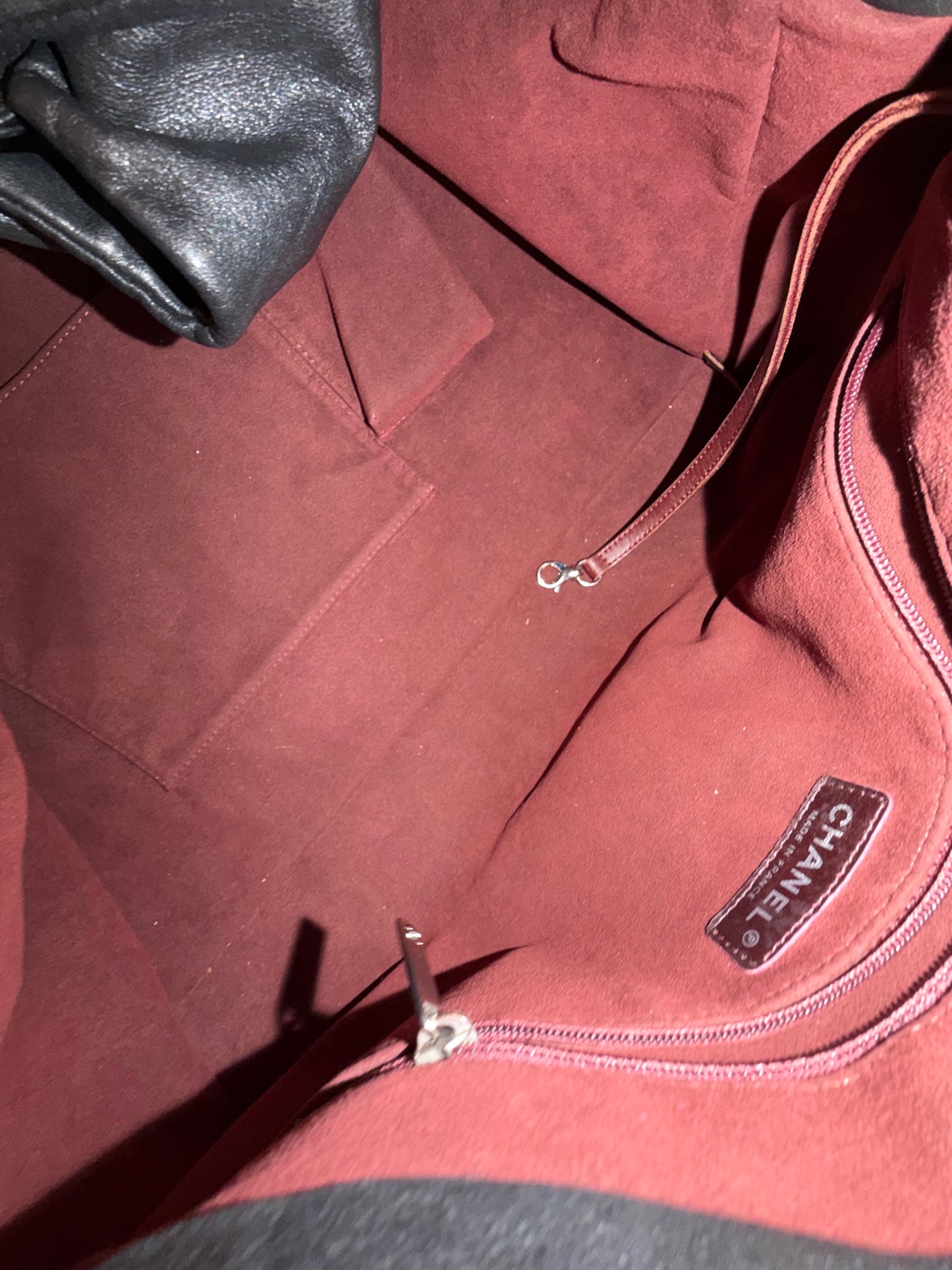 Chanel 2008 Black Lambskin Leather CC Rodeo Drive Tote