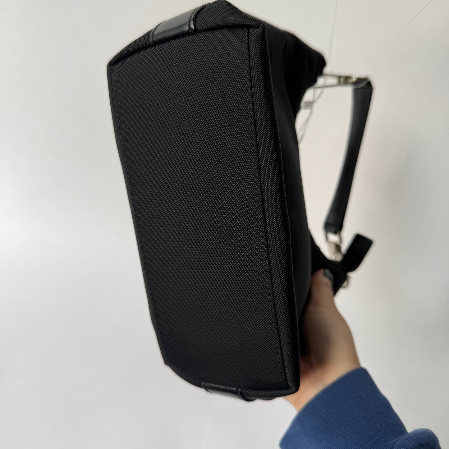 Gucci Black Canvas Clip Handle Small Shoulder Bag