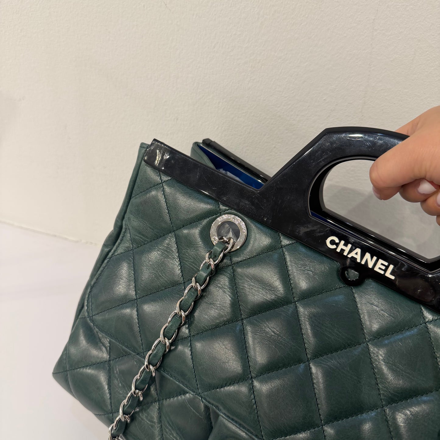 RARE Chanel Green Lambskin Leather Quilted Delivery Tote Bag