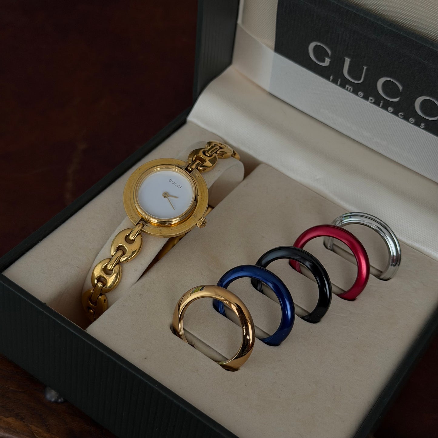 Gucci Gold Mariner Link White Dial Bezel Watch