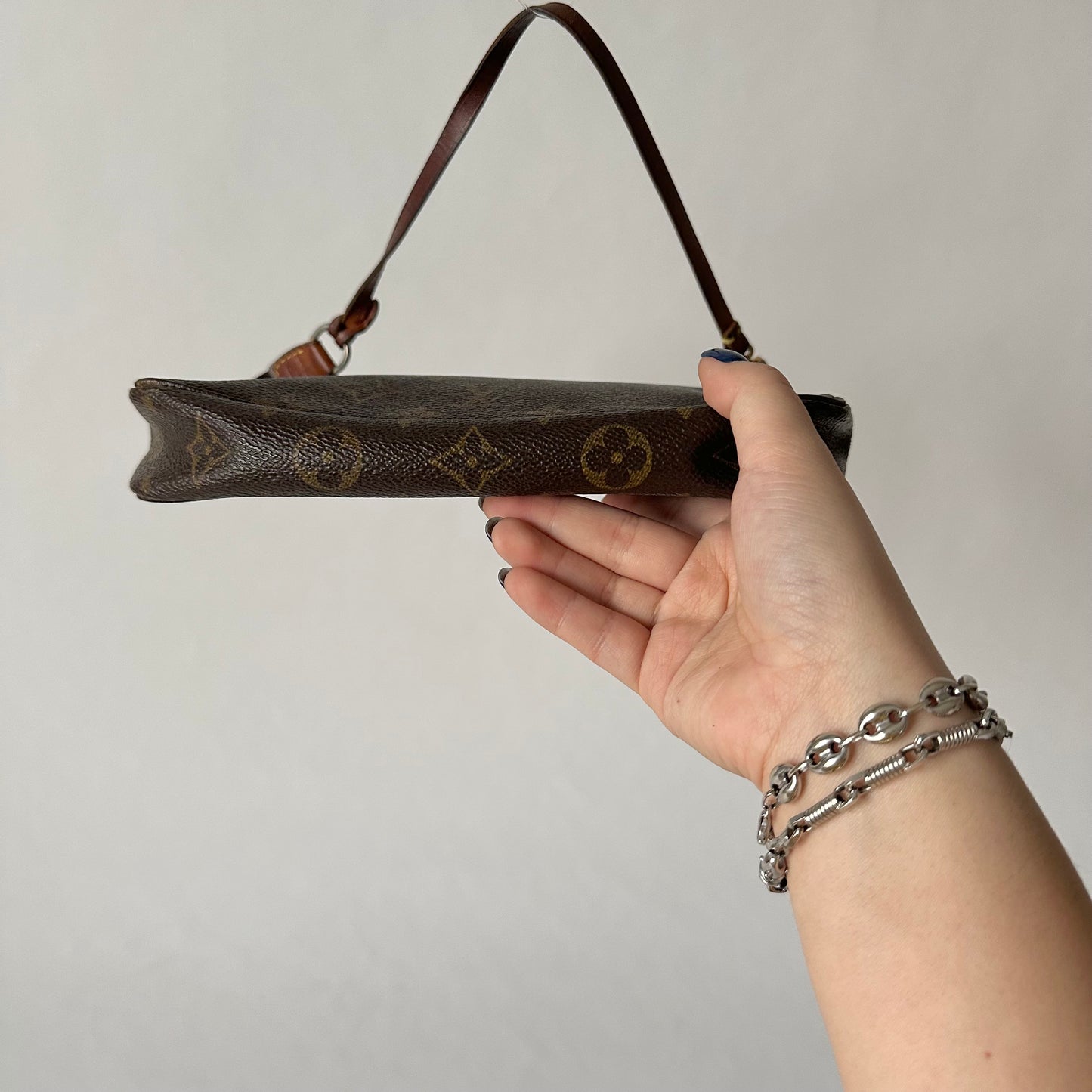 Louis Vuitton Brown Monogram Classic Pochette Accessories Bag