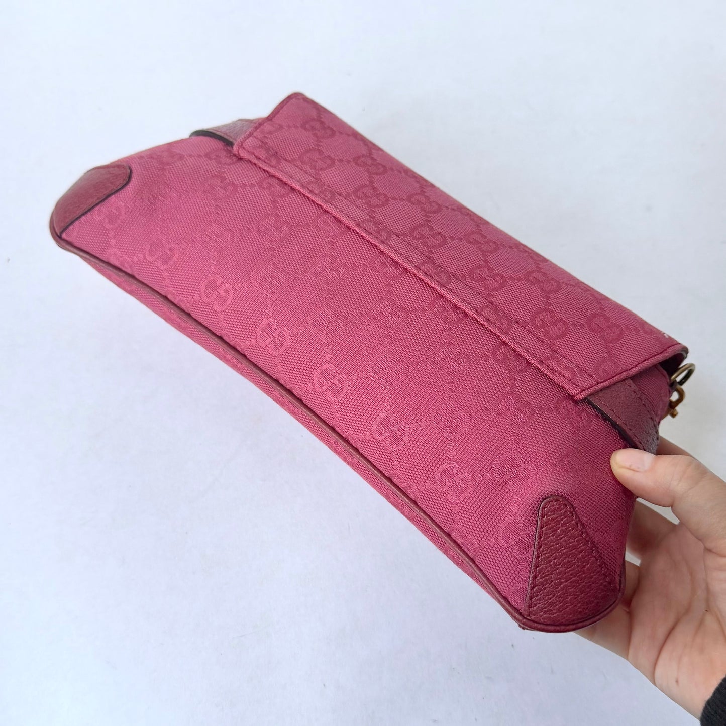 Gucci 2004 Fuchsia Canvas Monogram Tom Ford Horsebit Chain Clutch
