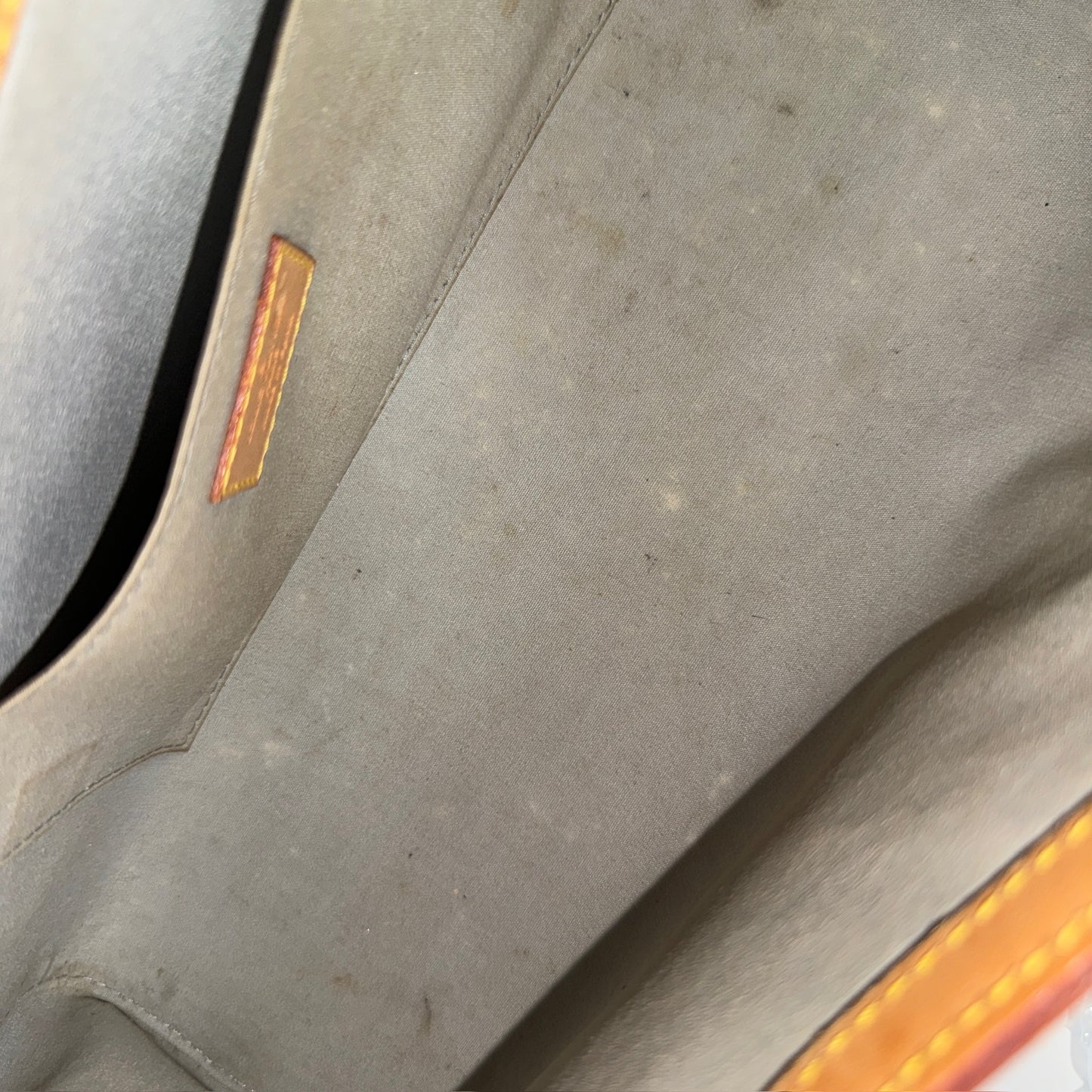 Louis Vuitton Yellow Vernis Roxbury Hand Bag