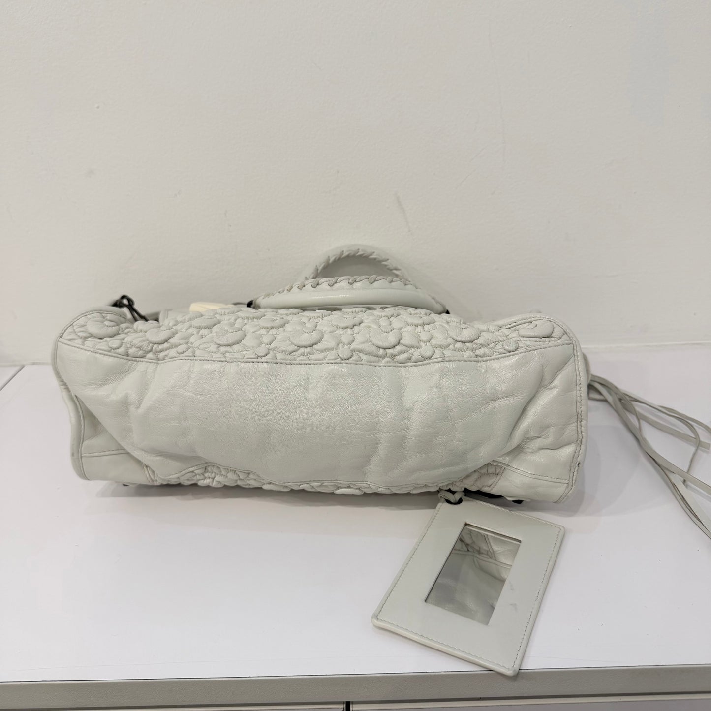 RARE Balenciaga White Leather Bubble Quilted City Bag