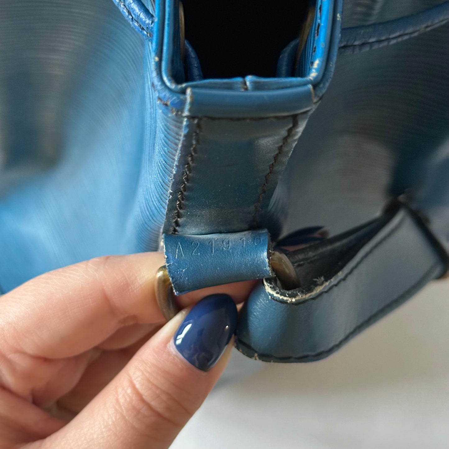 Louis Vuitton Toledo Blue Epi Bucket GM Bag 1990