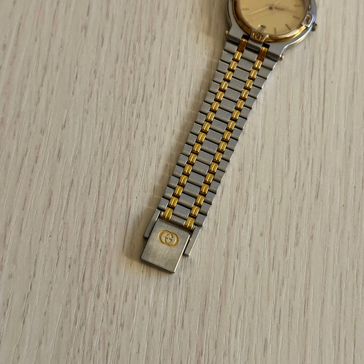 Gucci 32mm Two-Tone Gold Dial Date Watch