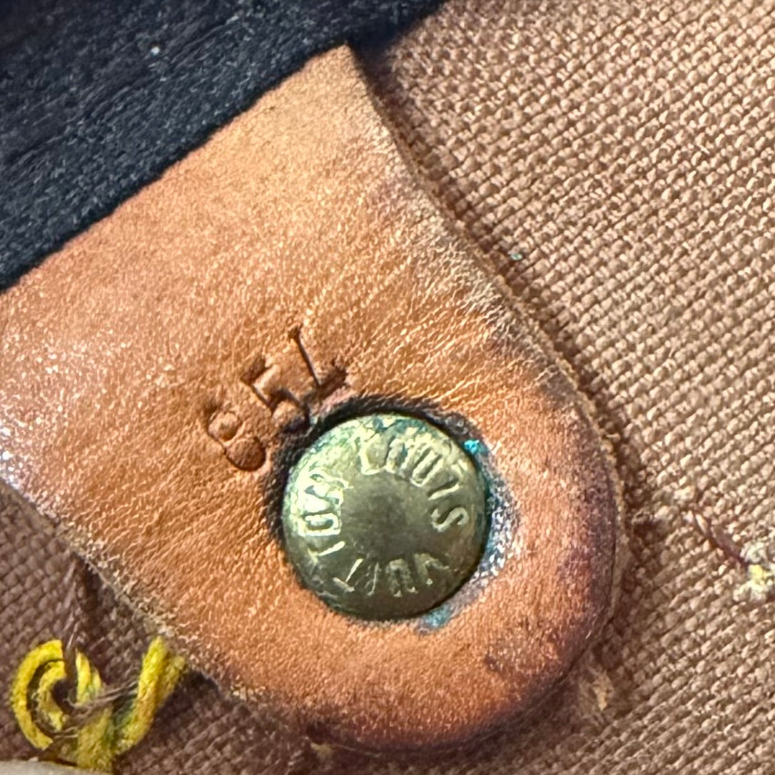 Louis Vuitton Brown Monogram Canvas Speedy 25