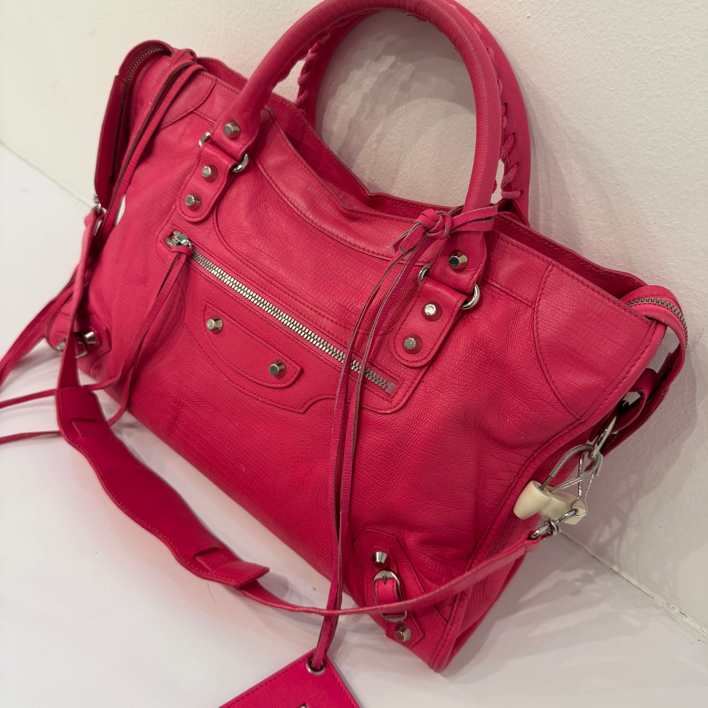 Balenciaga Neon Pink Leather Lizard Embossed Agneau Hardware Medium Le City Bag