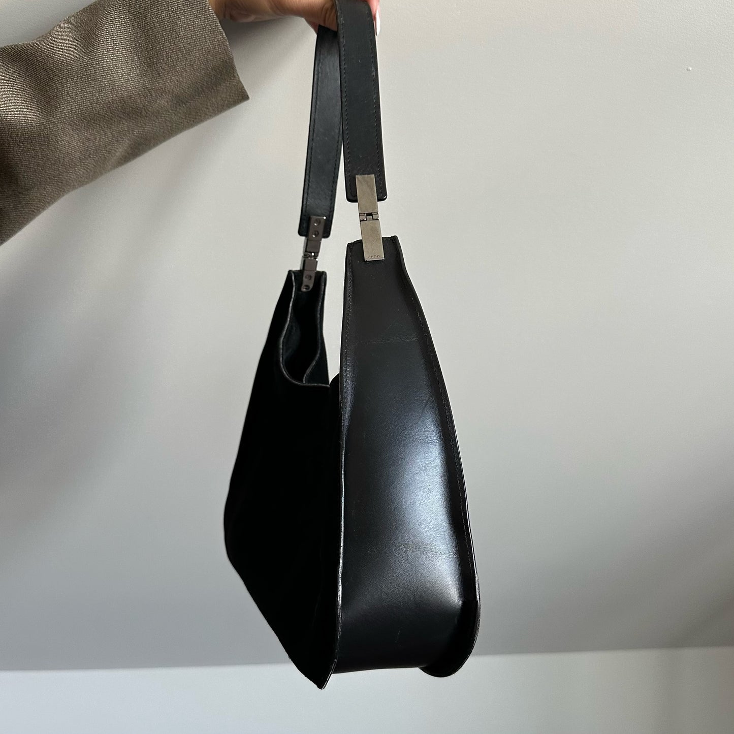 Gucci Black Suede Simple Shoulder Bag