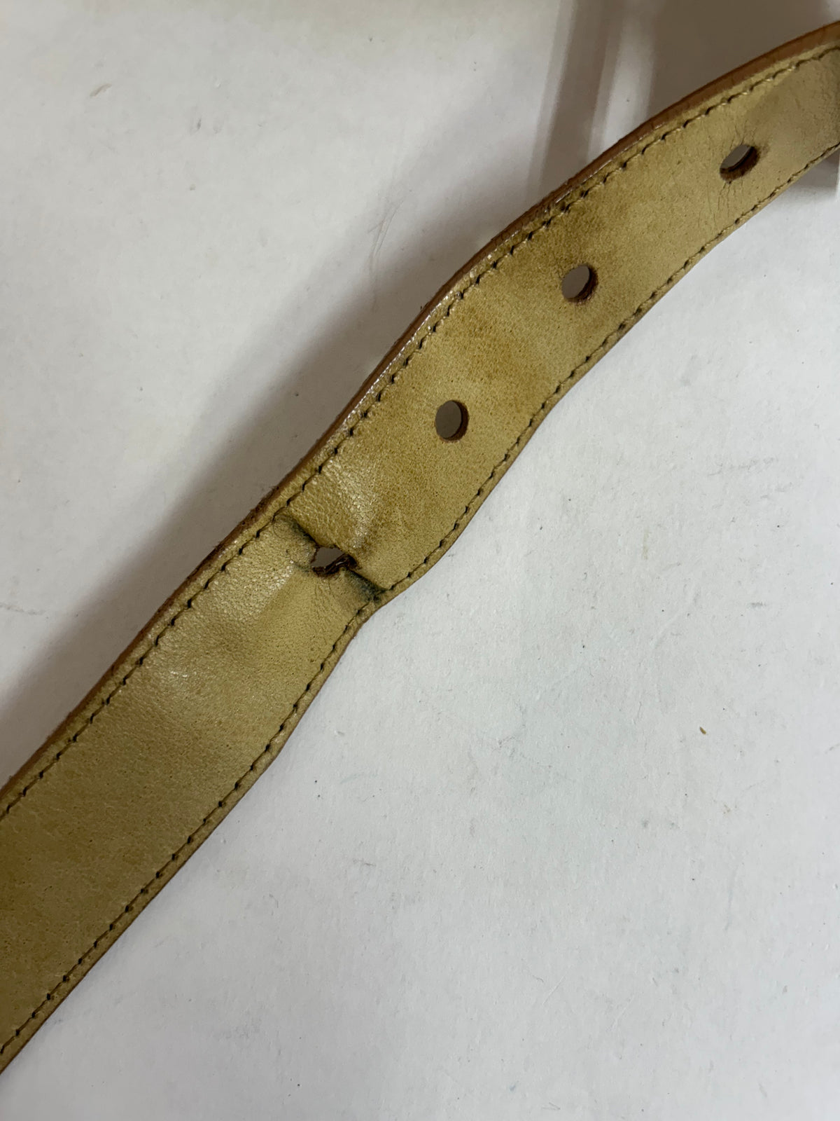 Fendi Beige Leather Stitch Jumbo Baguette