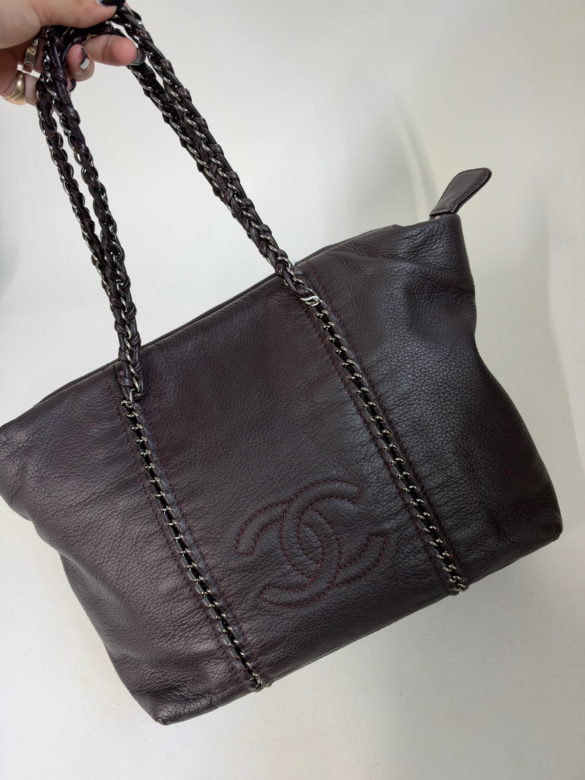 Chanel Brown Lambskin Leather Luxe Ligne Chain Tote bag