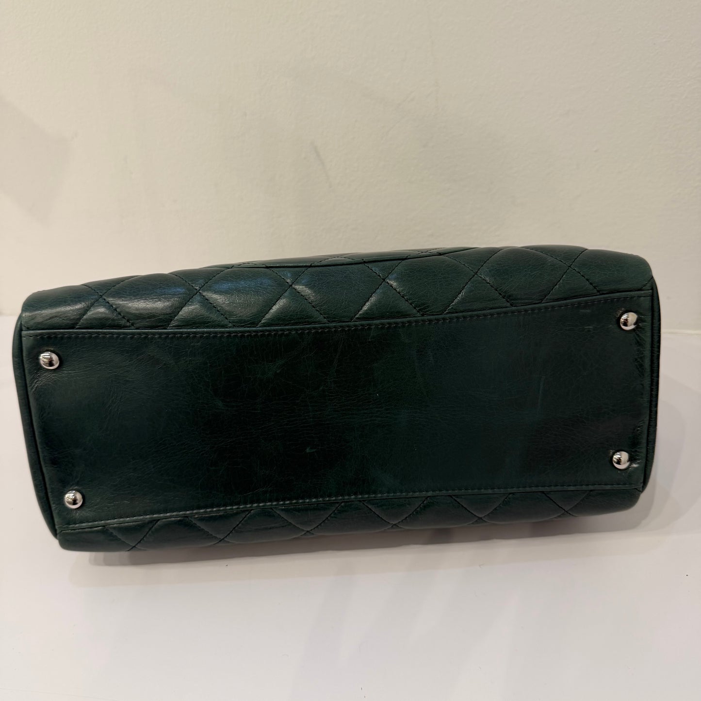 RARE Chanel Green Lambskin Leather Quilted Delivery Tote Bag