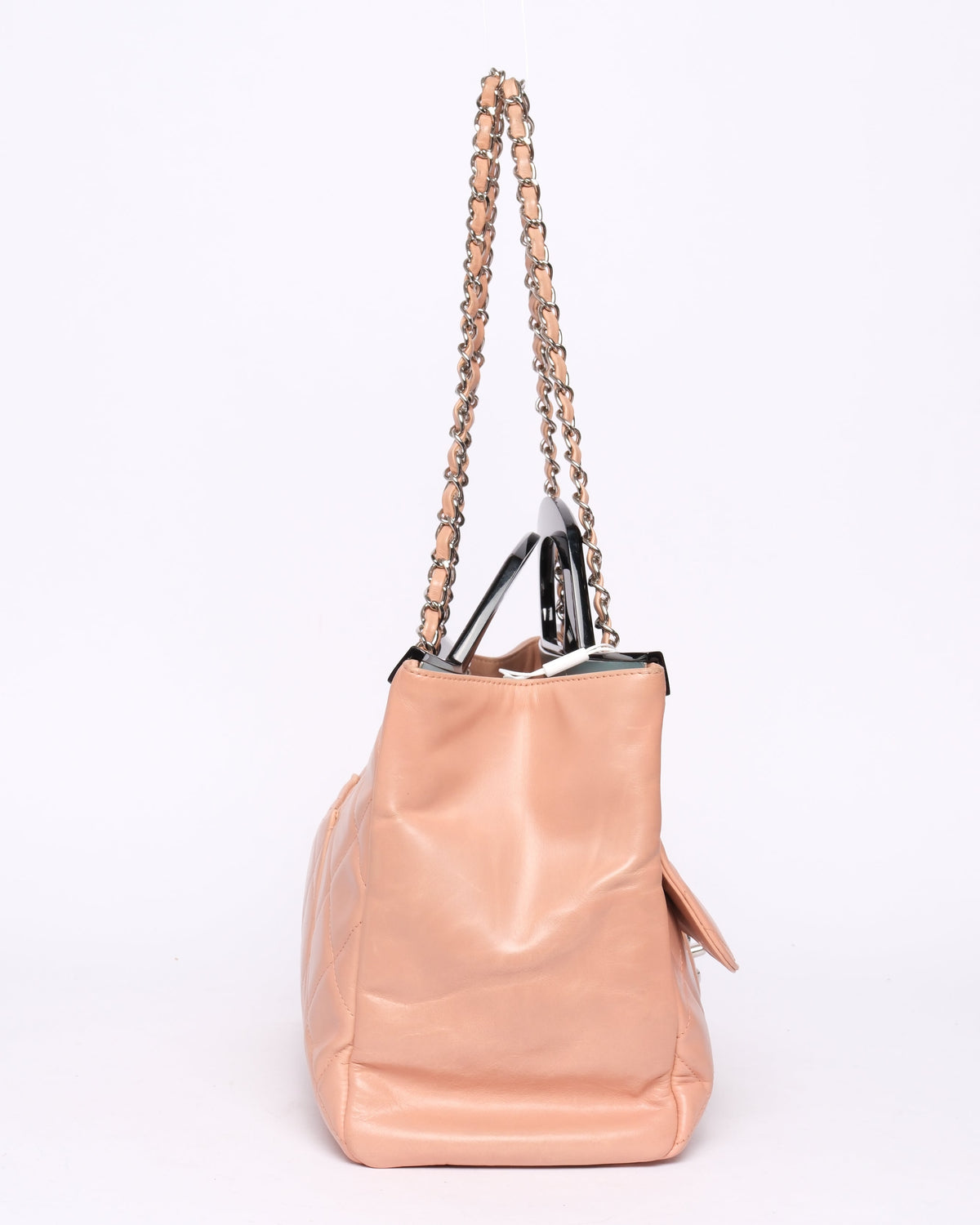 Chanel Beige Lambskin Quilted Acrylic Handle Delivery Flap