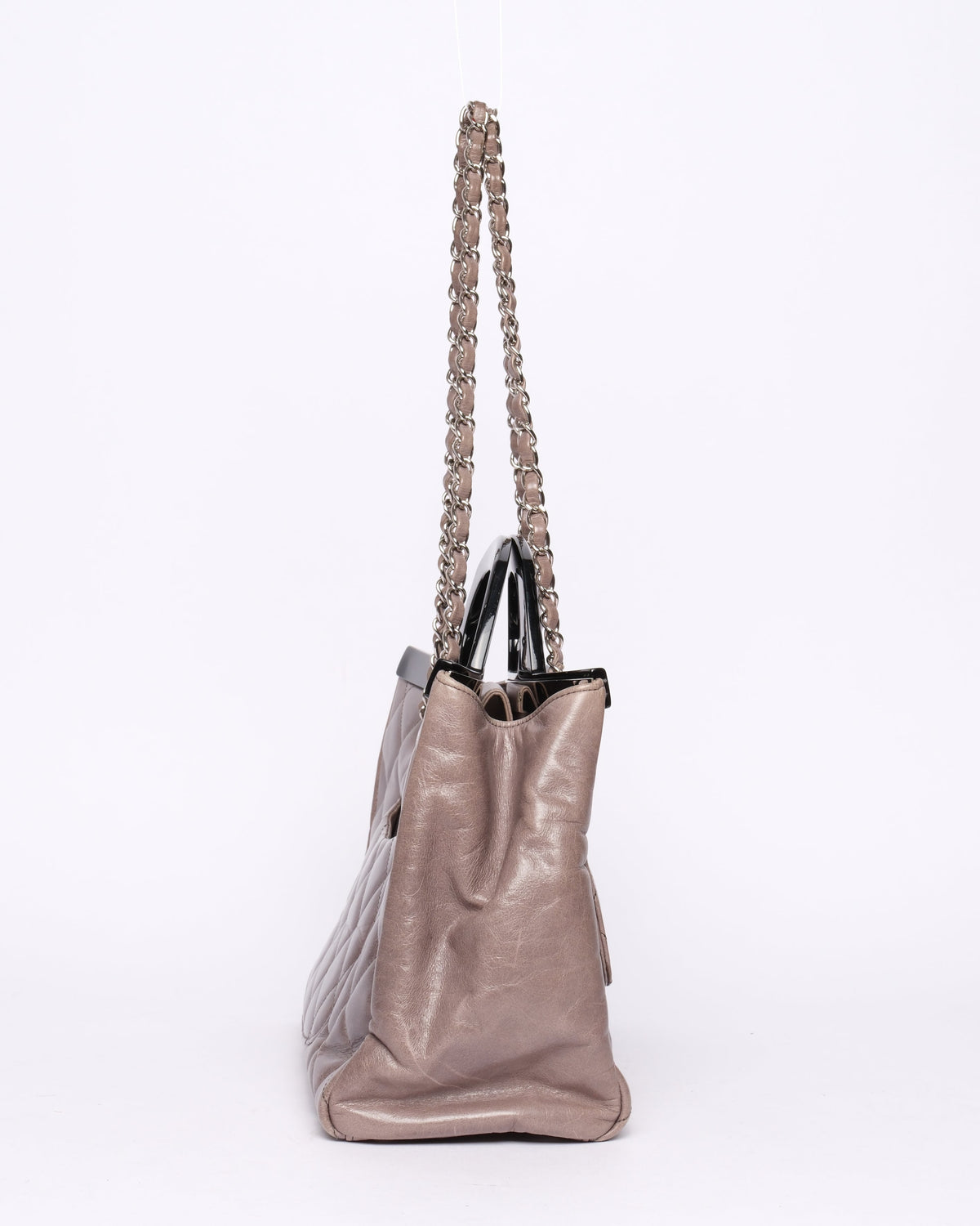 Chanel Gray Lambskin Quilted Acrylic Handle Delivery Flap