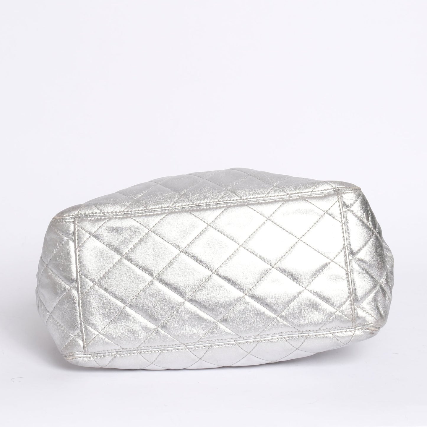 Chanel Metallic Silver Lambskin Quilted Drawstring Satchel Tortoiseshell Loop Handle