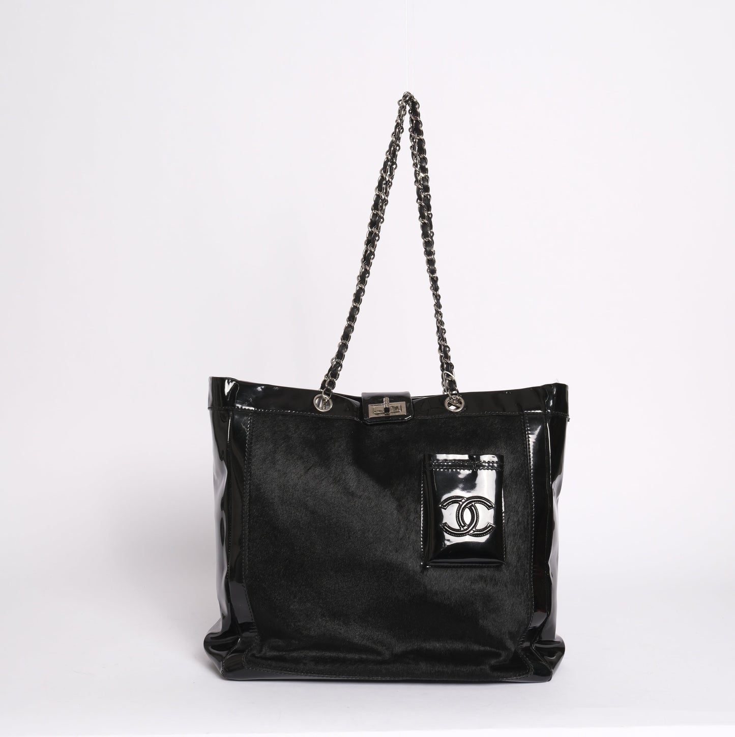 Chanel 2005 Black Patent Leather Chain Shoulder Tote