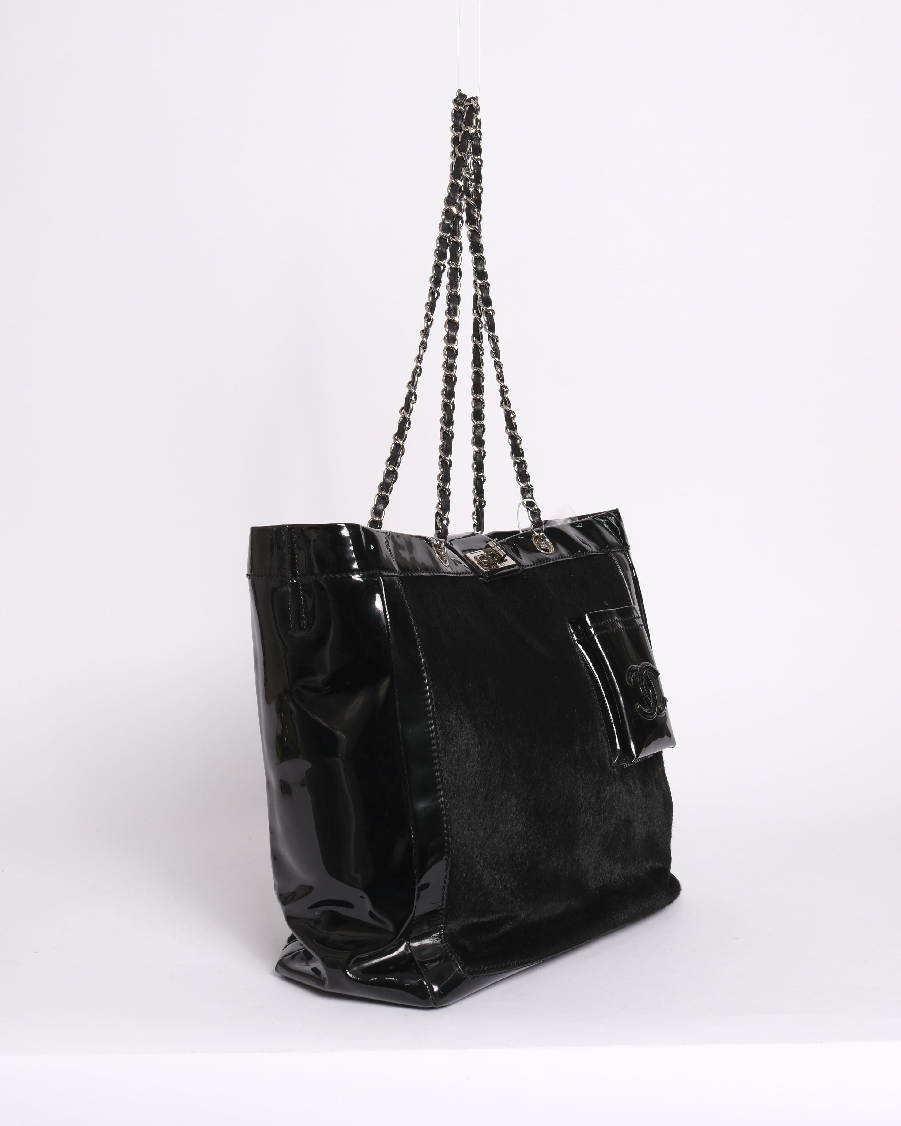 Chanel 2005 Black Patent Leather Chain Shoulder Tote – Rebelonging