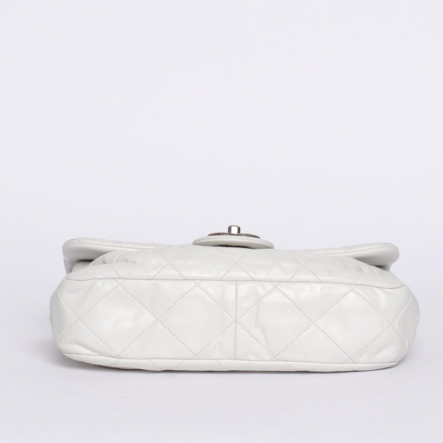 Chanel White Lambskin Leather Quilted Pleated Flap SHW