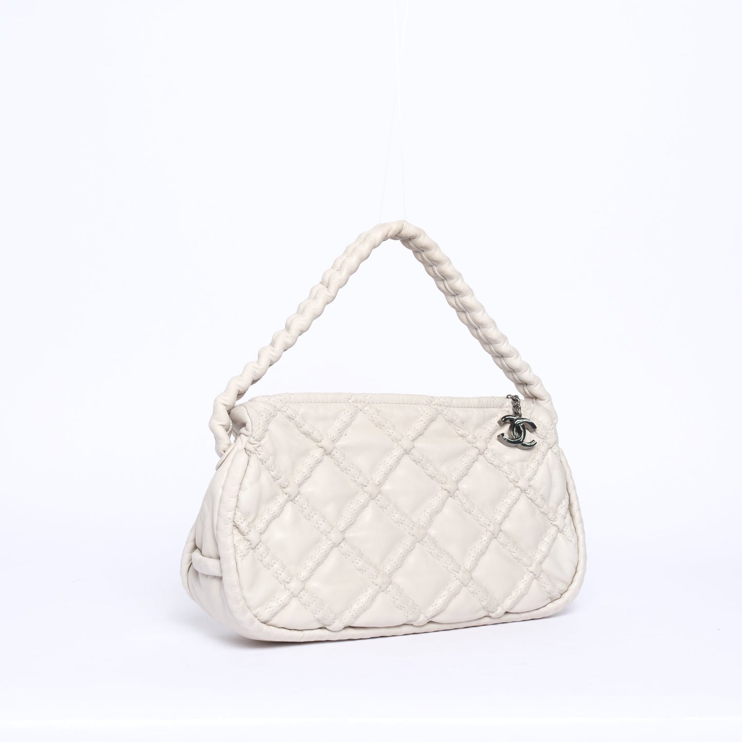 Chanel 2006 Cream Lambskin Leather Hidden Chain Hobo Quilted Bag